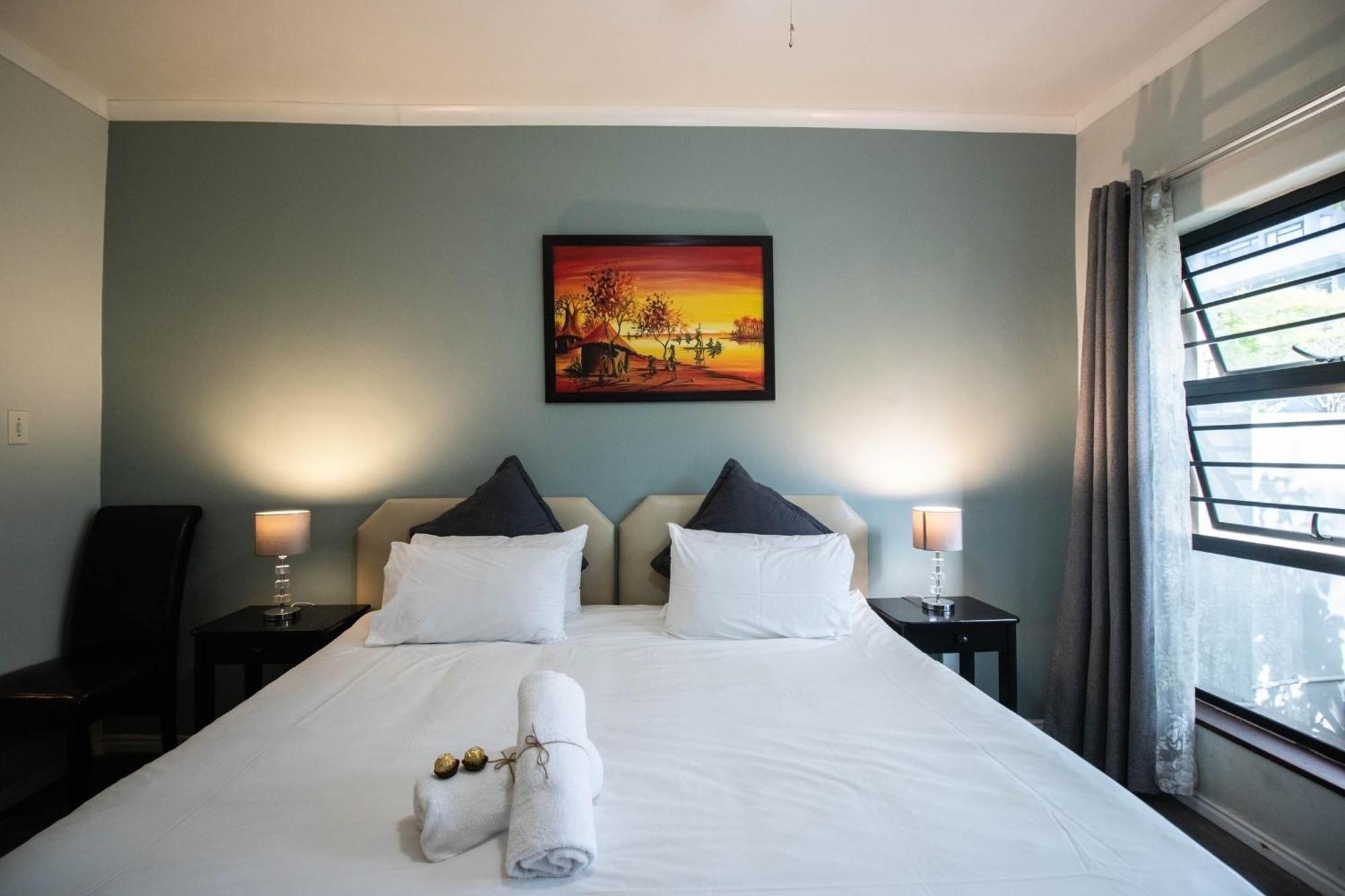 Spring Tide Inn Cape Town Bagian luar foto