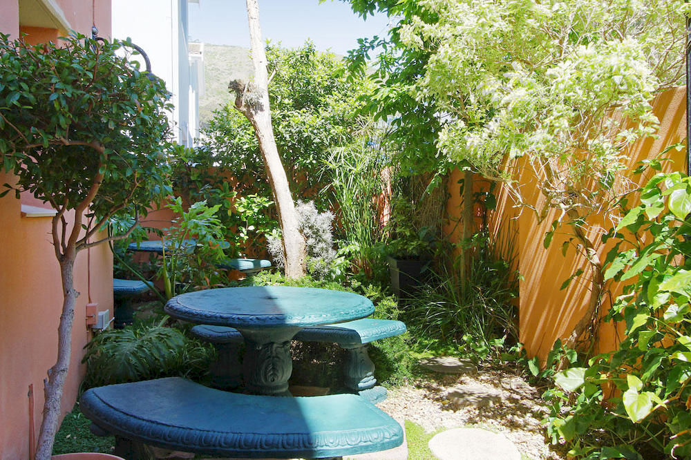 Spring Tide Inn Cape Town Bagian luar foto
