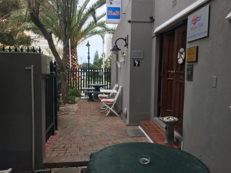 Spring Tide Inn Cape Town Bagian luar foto